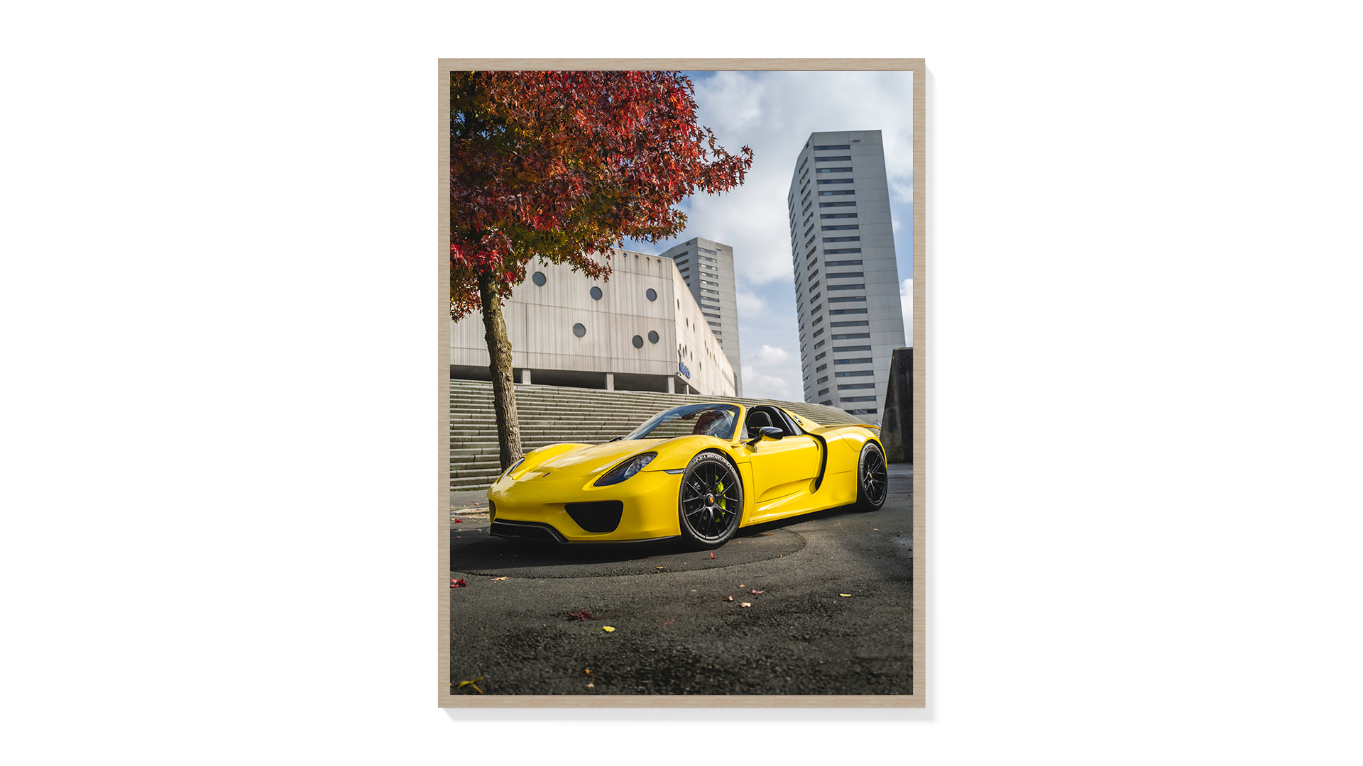 918