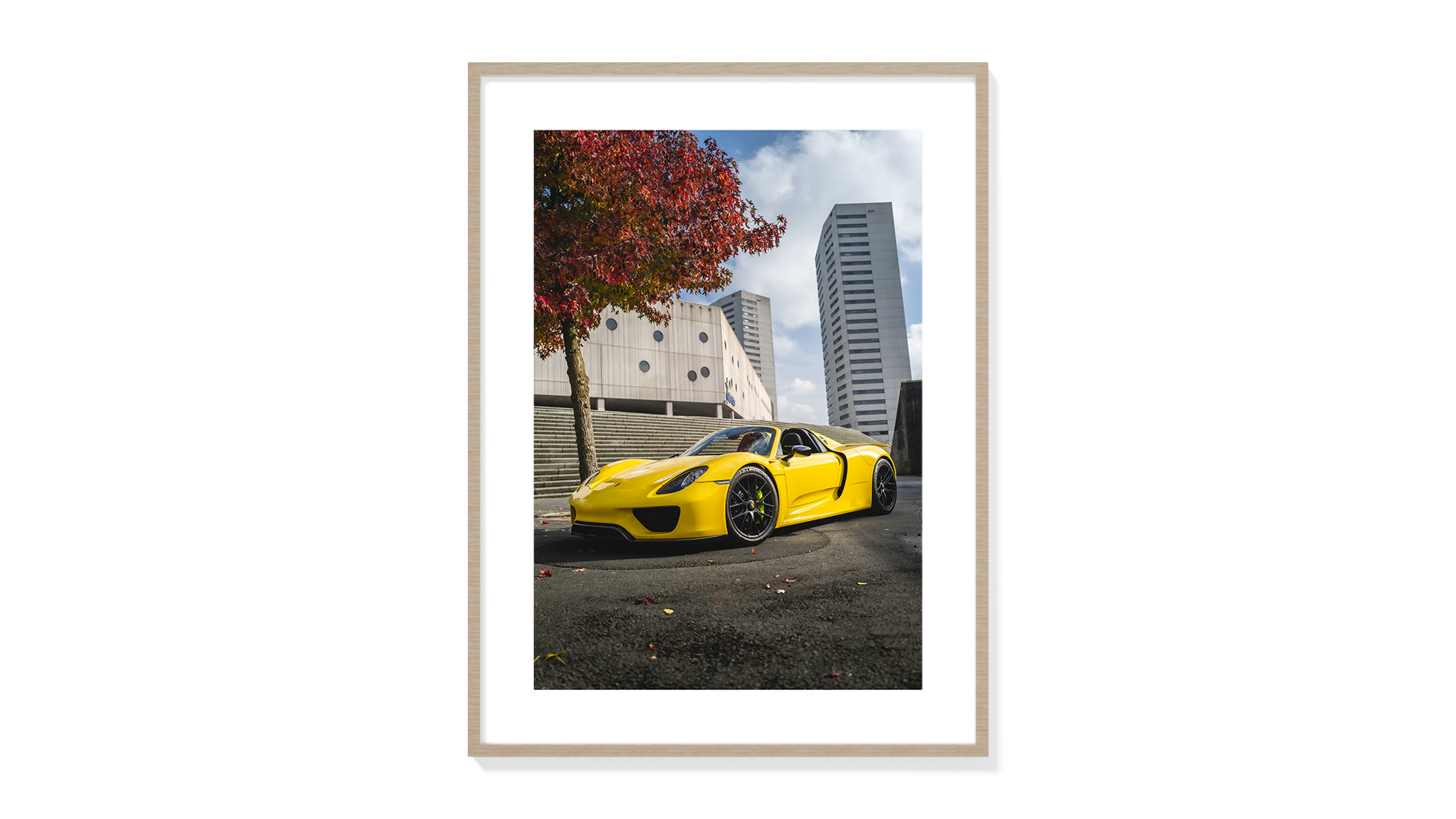 918