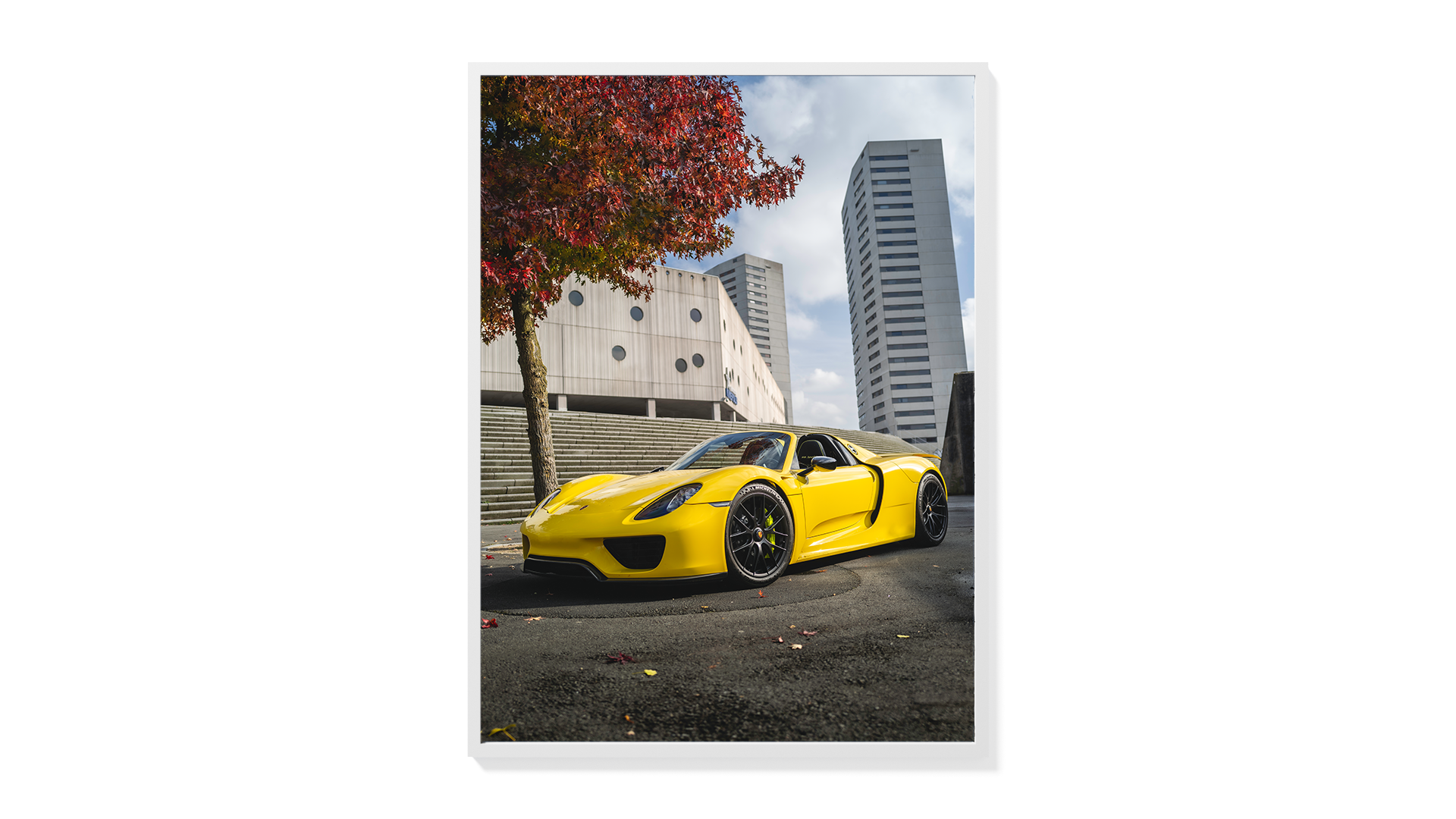 918